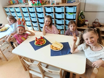 43a061289a38afdcbe849ede071e532d.jpeg